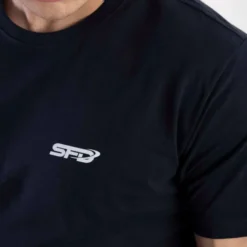 Męski T-SHIRT Essential Black 1 szt.