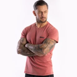 Męski T-SHIRT Rubbed Red 1szt